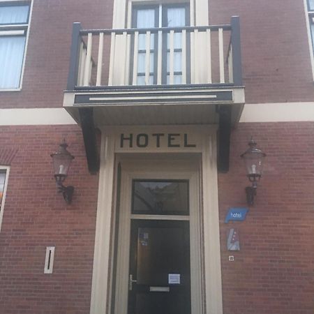 Hotel het Gemeentehuis Uithuizen Exterior foto